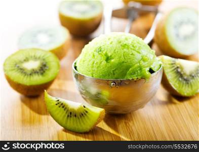 kiwi ice cream with fresh fruits
