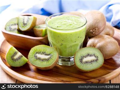 kiwi smoothie with fresh fruits