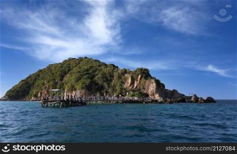 Koh Kham Island in Sattahip, Popular dive sites and attractions in Chonburi Province of Thailand.