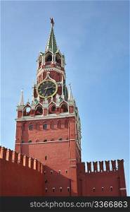 kremlin tower with clock moscow