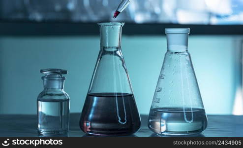 laboratory glassware composition