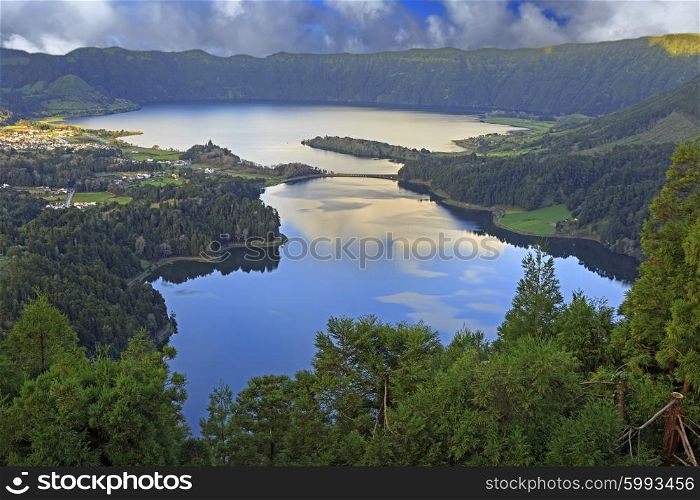Lagoa Verde and Lagoa Azul on San Miguel island of Azores&#xA;