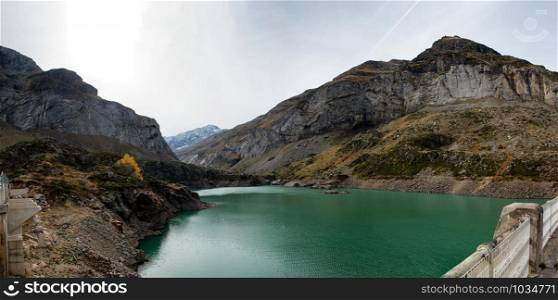 lake is formed with the Gloriettes dam on the Gave d&rsquo;Estaube river in the Haute Pyrenees.