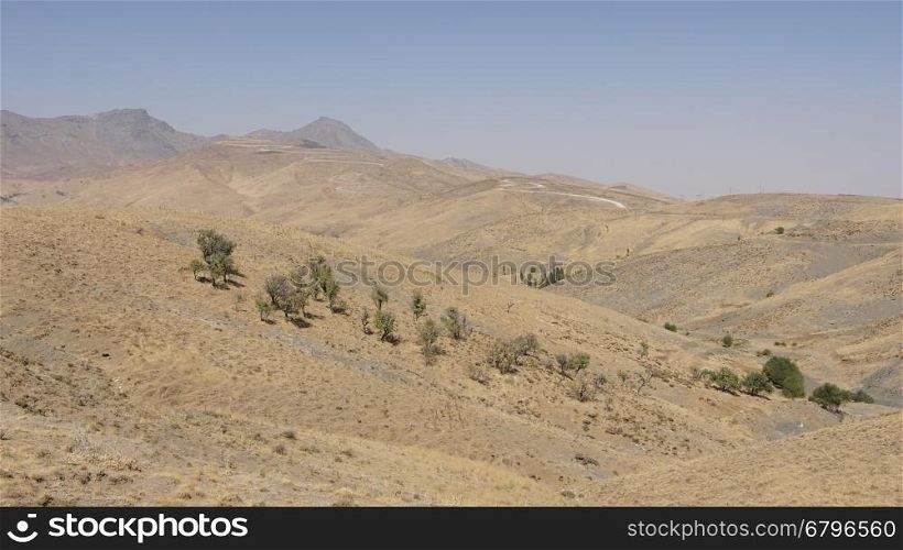 Landscape between Hamadan and Kermanshah, Iran, Asia