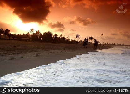 landscape ocean sunrice golden sky