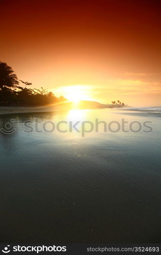 landscape ocean sunrice golden sky