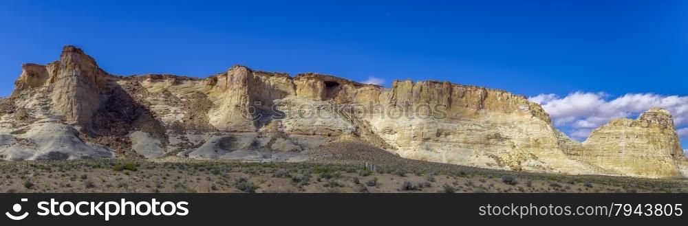 landscape scenes near lake powell and surrounding canyons