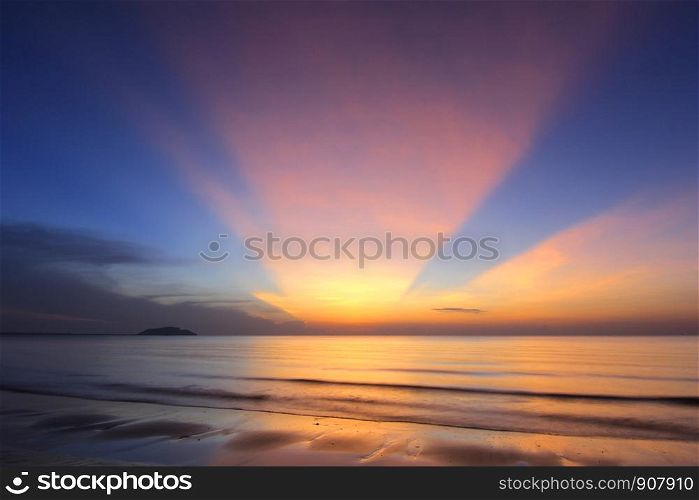 landscape view of beautiful sky over the sea