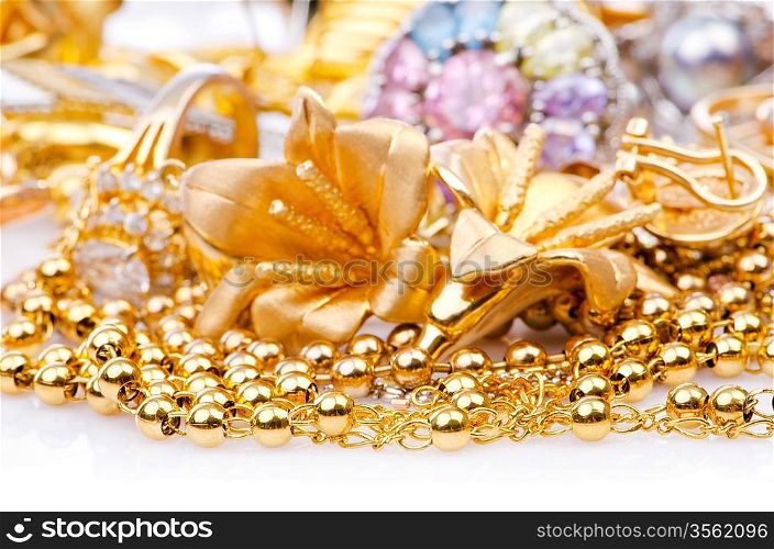 Large collection of gold jewellery