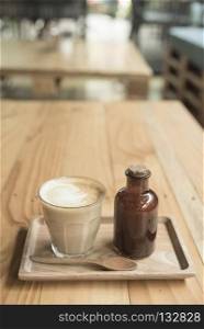 latte art in coffee shop