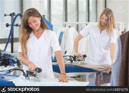 laundresses at work