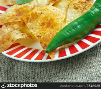 Lavas Cipsi - chips of Turkish bread.Toasted pita bread chips