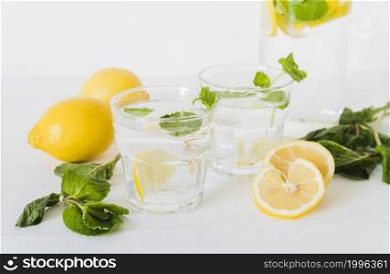 lemon water glasses ingredients