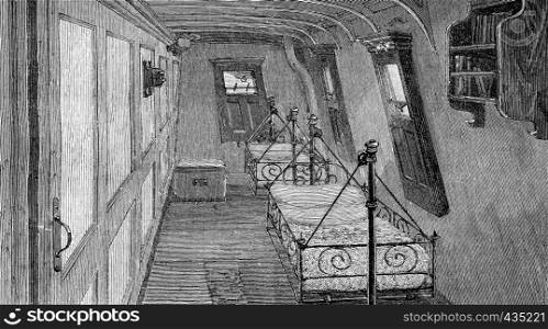 Life on board. Bedroom, vintage engraved illustration. Journal des Voyages, Travel Journal, (1879-80).