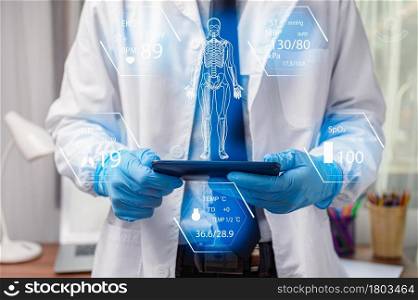 light doctor screen scanning human body
