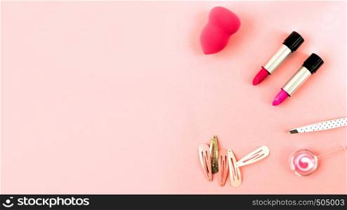 lipsticks sponge near hairpins