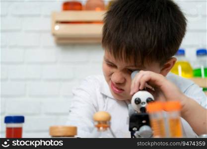 Little boy in science classroom It is the basis for the process of systematic thinking, reasoning, observation, data collection. as well as analysis for processing