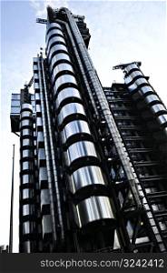 Lloyd&acute;s building in London