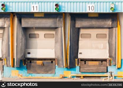 Logistics center&rsquo;s empty Loading dock cargo doors