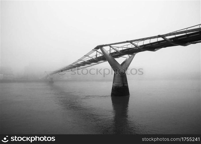 London&rsquo;s Millennium Bridge on a foggy morning