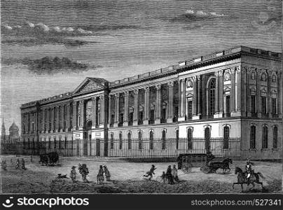 Louis XIV, Perrault's Colonnade, vintage engraved illustration. Magasin Pittoresque 1847.