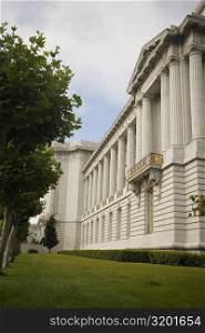 Low angle view of a building, City Hall, San Francisco, California, USA