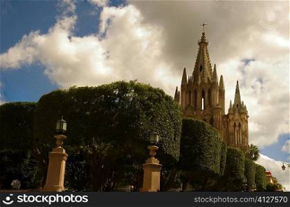 Low angle view of a cathedral, La Parroquia De San Miguel Arcangel Church, San Miguel De Allende, Guanajuato, Mexico