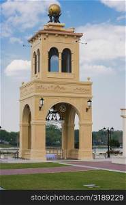 Low angle view of a monument, Altamonte Springs, Orlando, Florida, USA