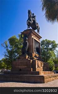 Low angle view of a monument, Monument of Jose Maria Morelos And Pabon, Plaza Hidalgo, Morelia, Michoacan State, Mexico