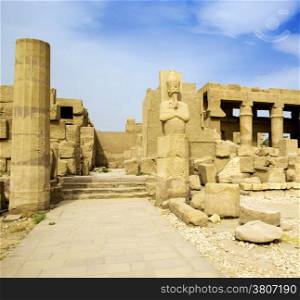 Luxor ancient egypt ruins