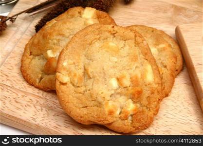 Macadamia Nut and White Chocolate Cookies