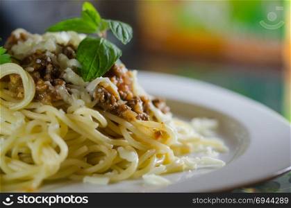 Made with bolognese sauce, mint leaves, cheese shredded spaghetti