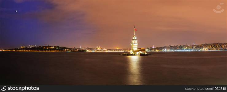Maiden&rsquo;s Tower in Istanbul, beautiful evening panorama.. Maiden&rsquo;s Tower in Istanbul, beautiful evening panorama