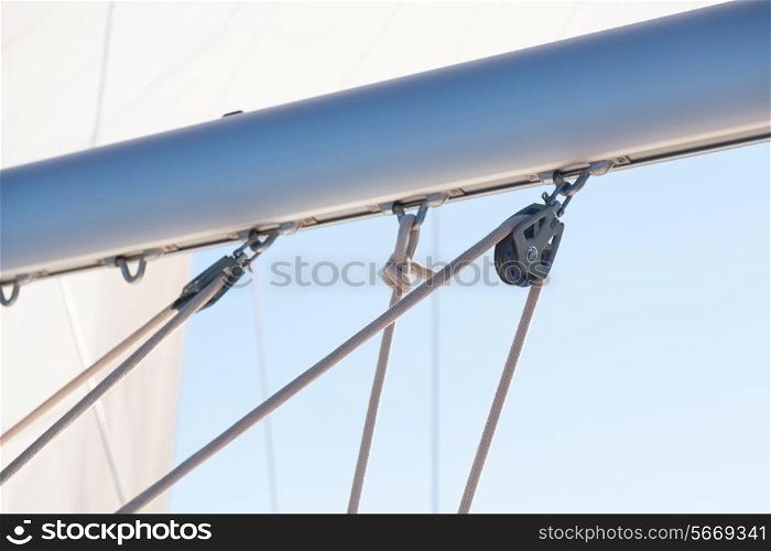 Mainsheet and roller with rope of the sailing boat&#xA;