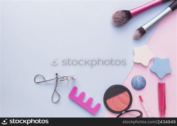 makeup brush star sponge pink blusher eyelash curler lipstick dual backdrop