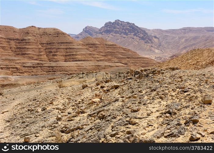 "Makhtesh Ramon, unique crater in Israel, mountain "dragon&rsquo;s teeth""