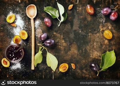 Making plum jam based on traditional recipe