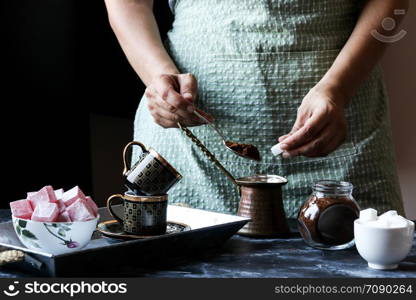 Making Turkish delight