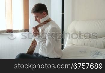 man preparing for his day at work