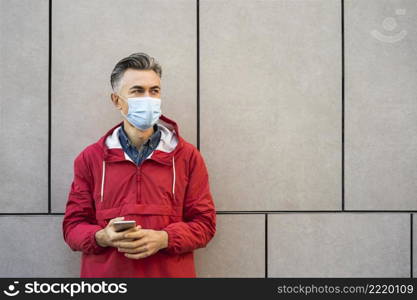 man wearing face mask outdoor