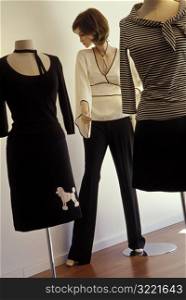 Mannequins Wearing Women&acute;s Clothes
