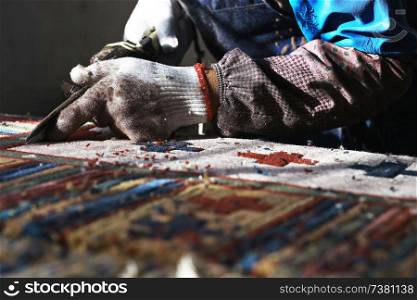 manufacture of oriental carpet