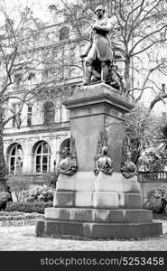 marble and statue in old city of london england