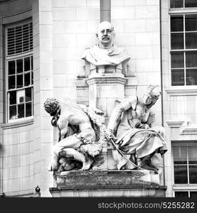 marble and statue in old city of london england