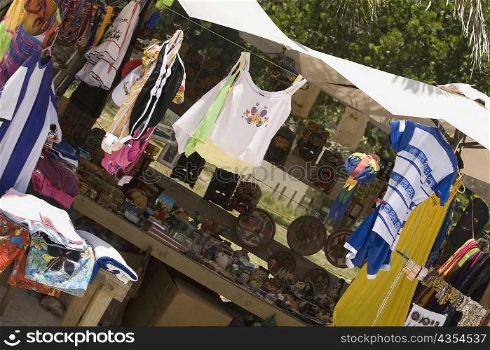 Market stall on the beach, West Bay Beach, Roatan, Bay Islands, Honduras