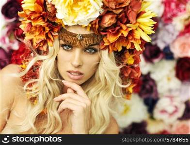 Marvelous blonde woman with the flower hat