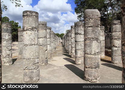 Mayan Chichen Itza Mexico thousand columns temple in Yucatan