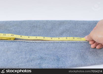 Measure the length jeans