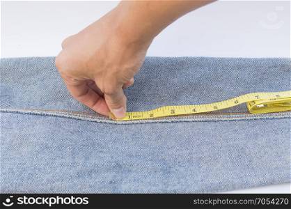 Measure the length jeans