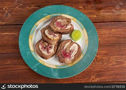 Meat wrapped rolls with beef and chicken breast